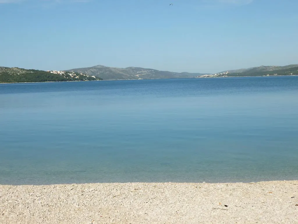 Luna Apartments Trogir