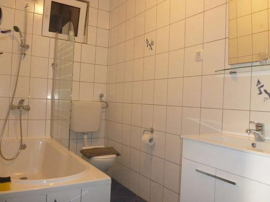 Luna Apartments Trogir