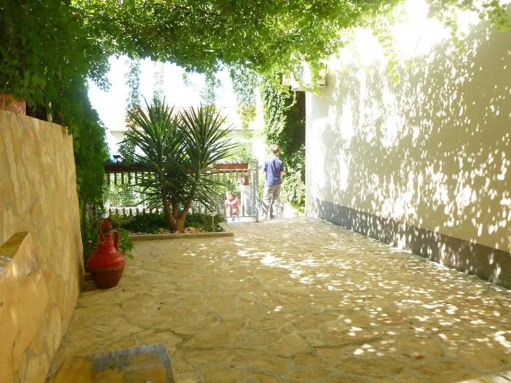 Luna Apartments Trogir